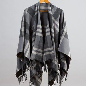 LAST CHANCE! SiiZU Winter Poncho Wrap/Scarf